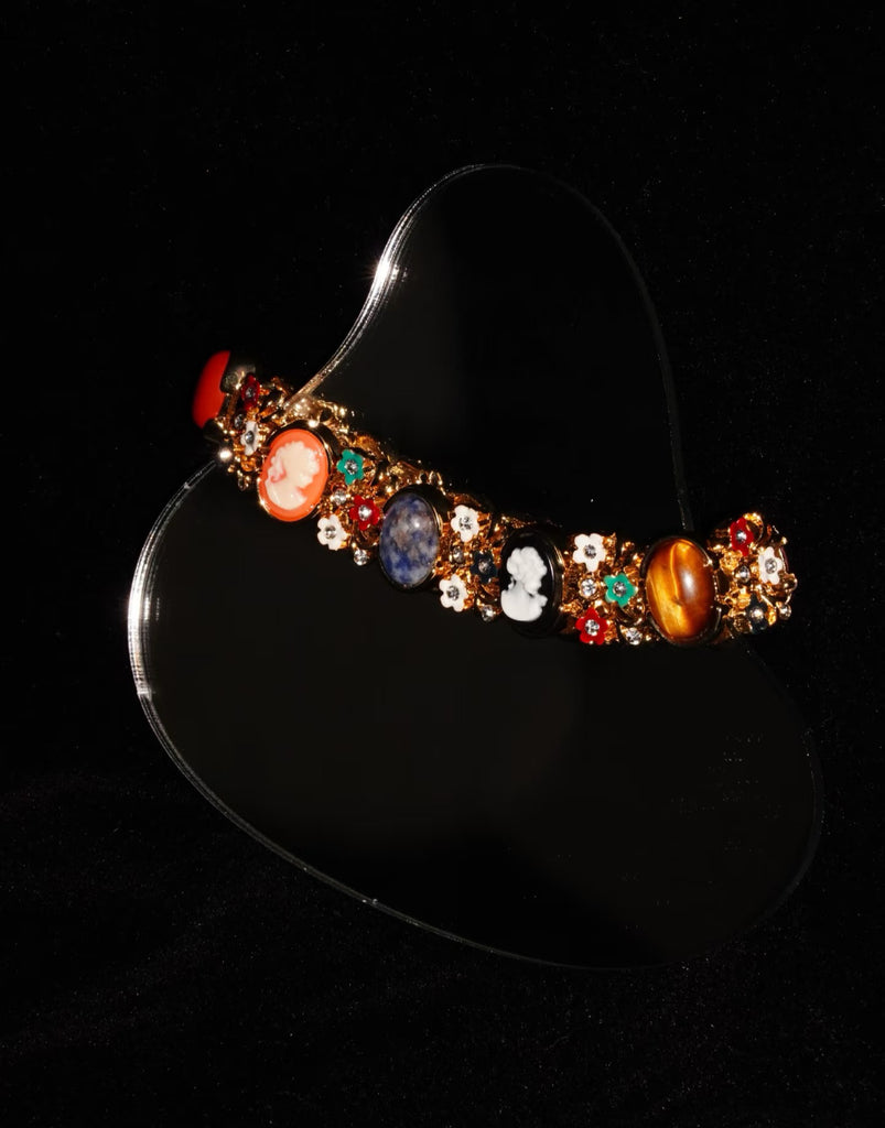 Gemstones Whisper