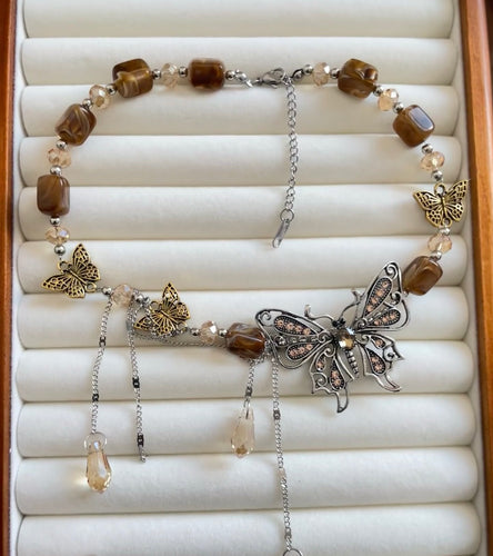 Butterfly Choker