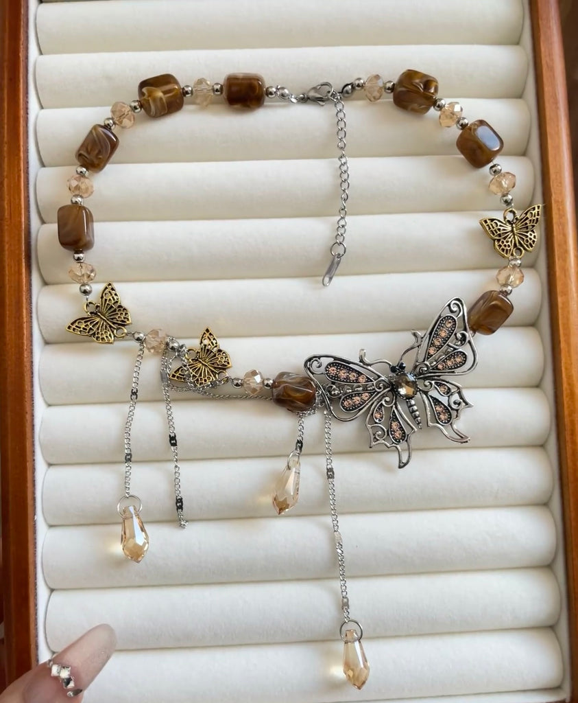 Butterfly Choker